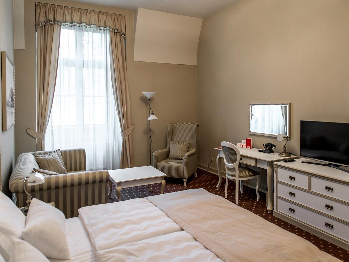Hotel Gino Park Palace Povazska Bystrica Exterior foto